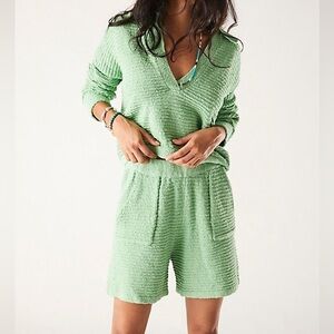 FP Beach Green Sweater & Shorts Set XS
